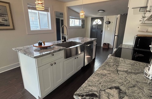 Indianapolis House | The Pad is a Newly renovated home -2024 - comfortable with modern amenities.
