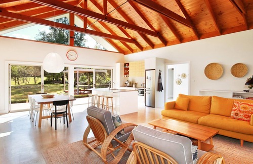 Broughton Vale House | Experience The Paddock: A Modern Coastal Barn Retreat