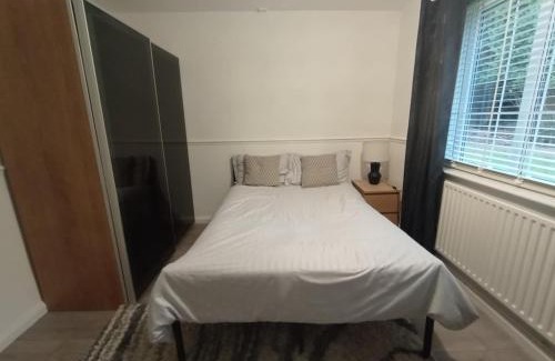 Uttoxeter Bed & Breakfast | The Paddock Side