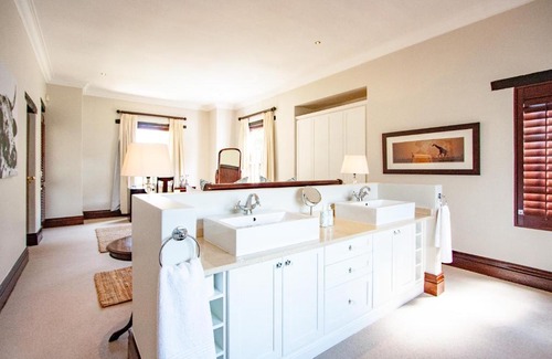 Greater Johannesburg Metropolitan Area House | Perfect Getaway at The Paddocks - Kyalami Cottage Retreat