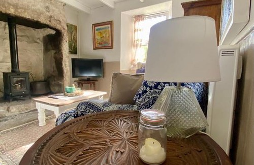 Pendeen House | Artistic Escape at The Painter’s Retreat - Family Friendly