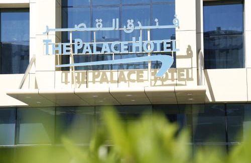 Al Ghubrah Ash Shamaliyyah Hotel | Discover The Palace Hotel: Spa & Family-Friendly Stays