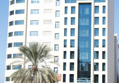 Al Ghubrah Ash Shamaliyyah Hotel | Discover The Palace Hotel: Spa & Family-Friendly Stays