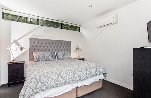 Palm Beach House | Escape to The Palm Beach Treehouse - Family-Friendly Retreat