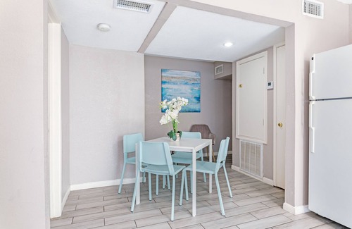 MacGregor Apartment | Explore The Palm Flats: Near Zoo, Museums & Medical Center!