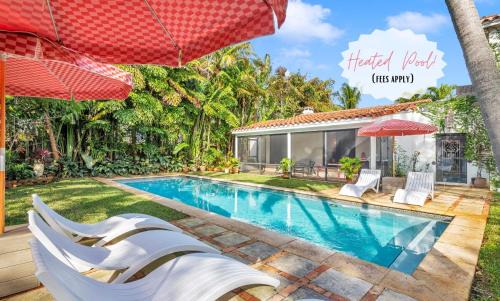Palm Beach - West Palm Beach House | Explore The Palm Manor Villa with Pool & Pet-Friendly Options