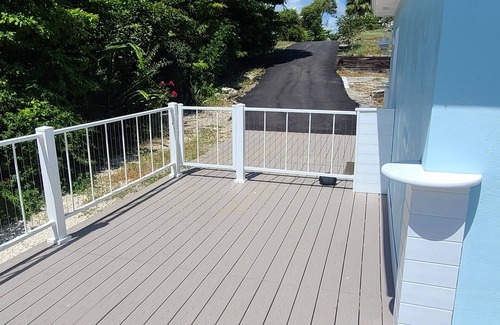 Jensen Beach Cottage | Secluded Retreat at The Palms with Intracoastal Views