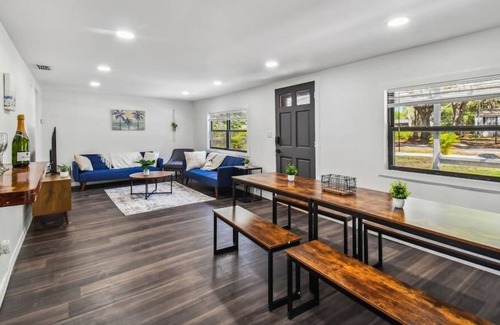 Seffner House | The Palms Oasis - Pool Getaway