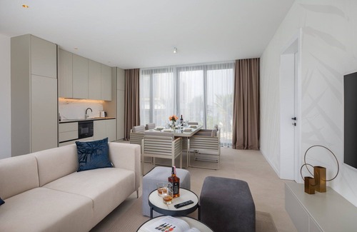 Tkon Villa | Experience The Palms Resort - Villa Dream II by the Ocean