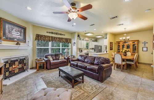 Comanche Trail House | Experience The Palms: Waterfront Retreat with Spa & Hot Tub