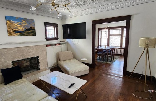 Kitchener House | Discover The Pandora Century Home: Family-Friendly Retreat