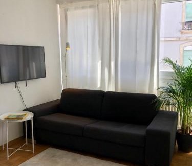 Downtown Geneva Apartment | Explore The Paquis Oasis: Family-Friendly Retreat in Geneva