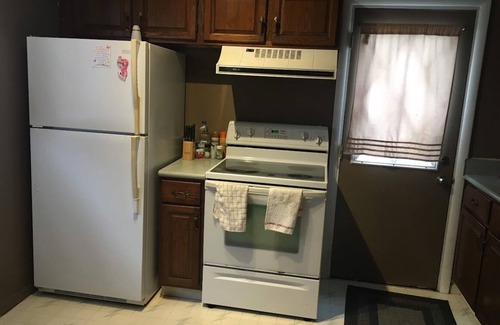 Lansing House | Family-Friendly Escape at The Paradise @ Lyncott