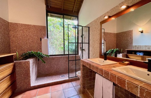 Bellevue Hotel | Adults Only Retreat at The Paradise Peak - Perfect for Relaxation