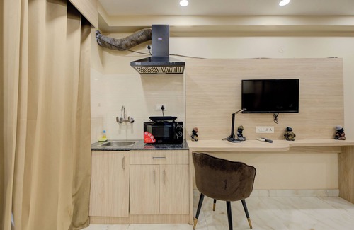 Gurugram Apartment | The Paras Studio Serviced Apartment with Balcony