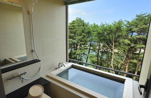 Miyako Hotel | Relaxing Retreat at The Park Hotel Jodogahama - 8.8/10 Rated