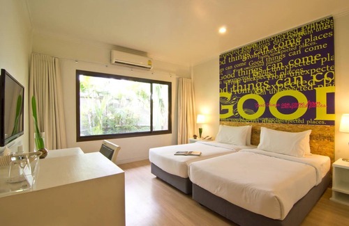 Phitsanulok Hotel | Budget-Friendly Stay at The Park Hotel with Family Amenities
