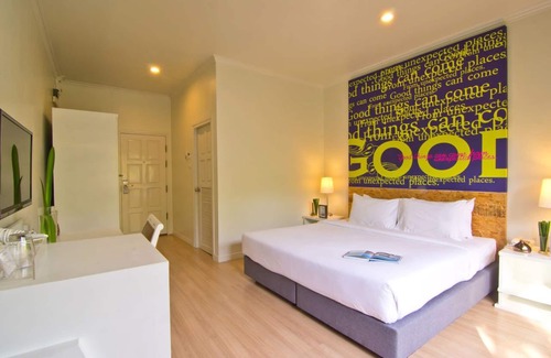 Phitsanulok Hotel | Budget-Friendly Stay at The Park Hotel with Family Amenities