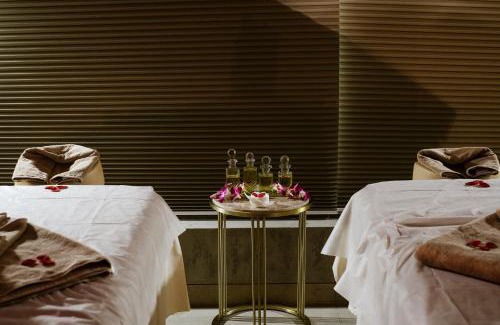 Indore Hotel | Experience The Park Indore: 5-Star Pool & Spa Retreat