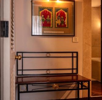 Taltala Hotel | Indulge at The Park Kolkata: 5-Star Retreat with Spa & Pool