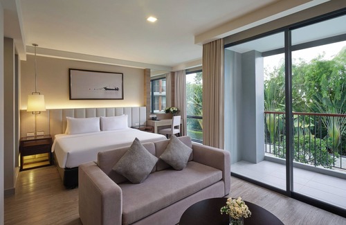 Lat Krabang Hotel | Discover The Park Nine Hotel Suvarnabhumi: 5-Star Comfort