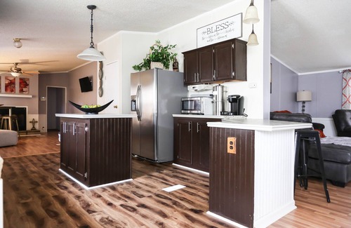 Carencro House | Experience The Park Place Guesthouse: Rated 9.8/10 with Spa