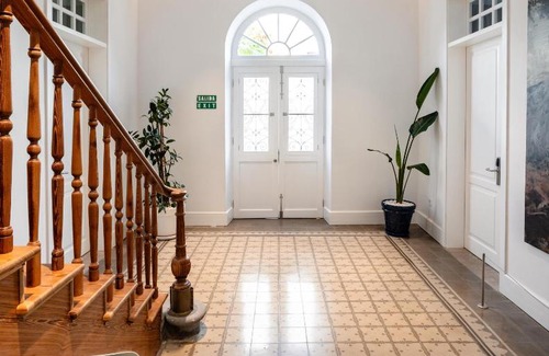 Santa Cruz de Tenerife Apartment | Indulge at The Park Suites: 4-Star Getaway with Pool