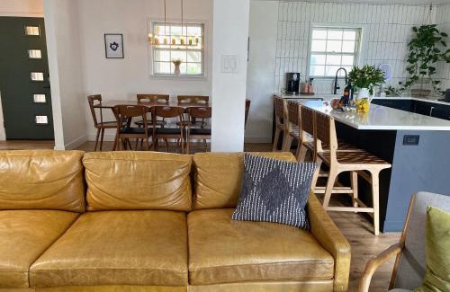 College Station House | The Parkway House