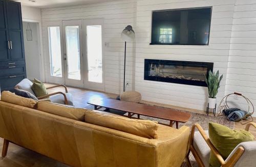College Station House | The Parkway House