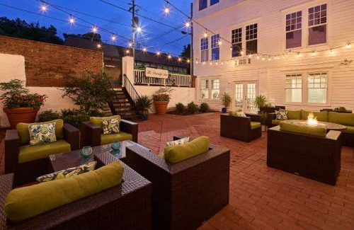 Summerville Hotel | Discover The Partridge Inn Augusta: Pet-Friendly Retreat
