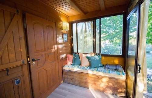 Candeleda Cabin | Unforgettable Stay at Storks House of the Frogs - 10/10 Rated
