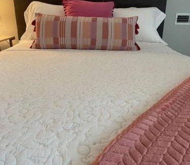 Central Oklahoma City Villa | Welcoming Experience at The Patsy in Klein-Plaza District