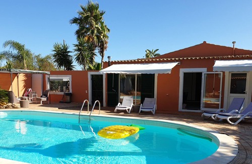 Pao Branco Cottage | Idyllic Patudos Villa with Oceanfront Views & Private Pool