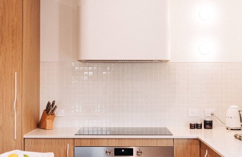 Weymouth House | The peace and tranquility of a small coastal town in amongst a touch of luxury.