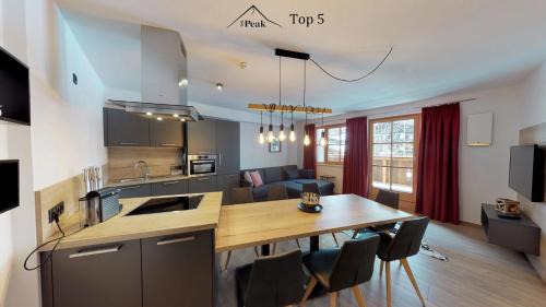 Dienten am Hochkoenig Apartment | Discover The Peak Hochkönig: Family-Friendly Retreat