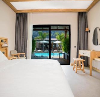 Oludeniz City Center Hotel | Experience The Pearl Ölüdeniz: Oceanfront Bliss Awaits