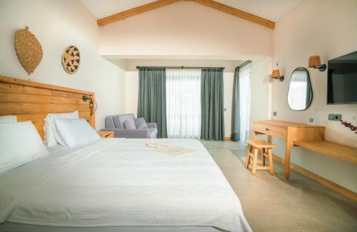 Oludeniz City Center Hotel | Experience The Pearl Ölüdeniz: Oceanfront Bliss Awaits