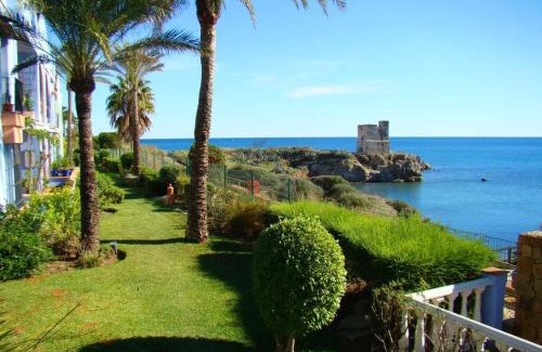 Bahia de Casares House | Discover The Pearl of Marrakech: Family & Pet Friendly Stay