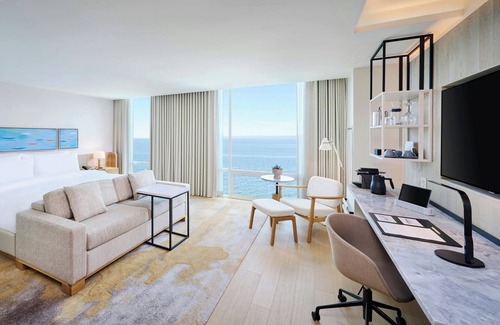 Burlington Hotel | Experience The Pearle Hotel & Spa: A 4-Star Retreat