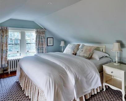 South End Bed & Breakfast | Experience The Pebble Bed and Breakfast with Ocean Views