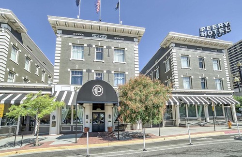Rio Grande Hotel | Discover The Peery Salt Lake City Downtown, Tapestry Collection