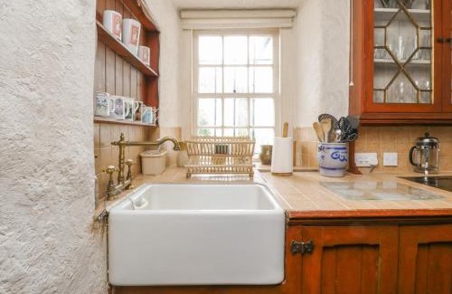 Whithorn House | Family-Friendly Retreat at The Pend - 4-Star Quality Awaits