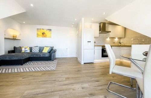 Oban Apartment | Experience The Penthouse with Breathtaking Sea Views in Oban