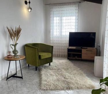 Maniakoi Apartment | Pet-Friendly Stay at The Penthouse Kastoria, Rated 9/10