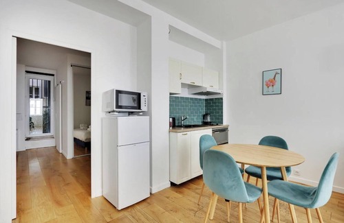 Quartier de l'Ecole-Militaire Apartment | THE PERFECT BLEND OF TRANQUILITY IN THE HEART OF SAINT GERMAIN - RUE VANEAU