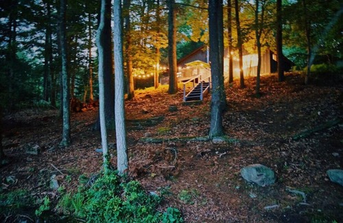 Yulan House | Experience the Perfect Catskills Lake House Retreat