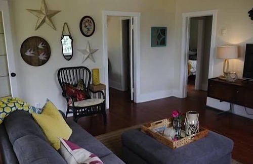 Okanagan-Similkameen Cottage | Escape to Ocean View Bliss with 9.8/10 Guest Rating