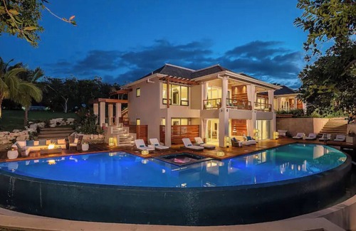 Ocho Rios House | Discover Your Ideal Jamaican Vacation Home for All Ages