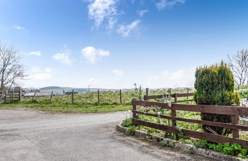Kirkcudbright Cottage | Explore the Area from a Cozy, Pet-Friendly Retreat