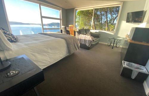 Wellington House | Ideal Stopover: Highly Rated 9.7/10 Hotel Experience